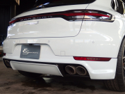 ポルシェ&nbsp;マカン&nbsp;S　正規ディーラー車　右ハンドル　EUR-GTエアロキット&nbsp;中古車