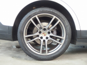 ポルシェ カイエンクーペ 正規ディーラー車　右ハンドル　2020yモデル 中古車