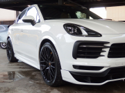 ポルシェ&nbsp;カイエンクーペ&nbsp;正規ディーラー車　EUR-GTエアロ　ESダウンサス　22インチアルミホイール　右ハンドル　2020yモデル&nbsp;中古車