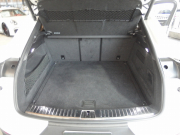 ポルシェ カイエンクーペ 正規ディーラー車　右ハンドル　2020yモデル 中古車