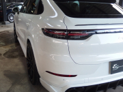 ポルシェ&nbsp;カイエンクーペ&nbsp;正規ディーラー車　EUR-GTエアロ　ESダウンサス　22インチアルミホイール　右ハンドル　2020yモデル&nbsp;中古車