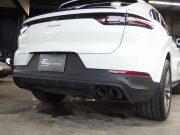 ポルシェ カイエンクーペ 正規ディーラー車　右ハンドル　2020yモデル 中古車