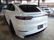 ポルシェ&nbsp;カイエンクーペ&nbsp;正規ディーラー車　EUR-GTエアロ　ESダウンサス　22インチアルミホイール　右ハンドル　2020yモデル&nbsp;中古車