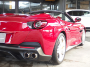 フェラーリ ポルトフィーノ 正規ディーラー車　左ハンドル　F1　DCT 中古車