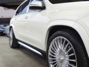 メルセデスマイバッハ GLS 600　4マチック　正規ディーラー車　左ハンドル　 中古車