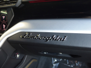 ランボルギーニ ウルス 正規ディーラー車　左ハンドル　 中古車