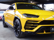 ランボルギーニ ウルス 正規ディーラー車　左ハンドル　 中古車