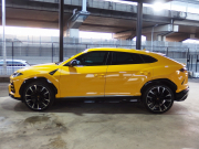 ランボルギーニ ウルス 正規ディーラー車　左ハンドル　 中古車