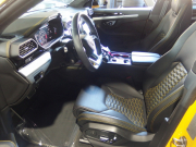 ランボルギーニ ウルス 正規ディーラー車　左ハンドル　 中古車