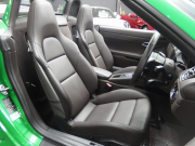 ポルシェ 718 ボクスター GTS4.0　正規ディーラー車　右ハンドル 中古車