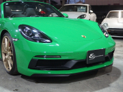 ポルシェ 718 ボクスター GTS4.0　正規ディーラー車　右ハンドル 中古車