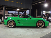 ポルシェ 718 ボクスター GTS4.0　正規ディーラー車　右ハンドル 中古車