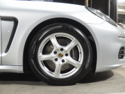 ポルシェ&nbsp;パナメーラ&nbsp;正規ディーラー車　右ハンドル　PDK&nbsp;中古車