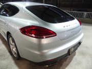 ポルシェ&nbsp;パナメーラ&nbsp;正規ディーラー車　右ハンドル　PDK&nbsp;中古車