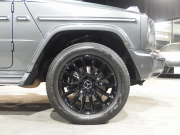 メルセデスベンツ Gクラス G400d　正規ディーラー車　左ハンドル 中古車