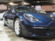 ポルシェ&nbsp;718 ケイマン&nbsp;PDK　正規ディーラー車　右ハンドル&nbsp;中古車