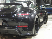 ポルシェ&nbsp;718 ケイマン&nbsp;PDK　正規ディーラー車　右ハンドル　EUR-GTRワイドボディ&nbsp;中古車