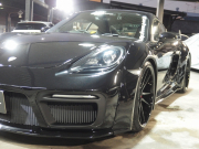 ポルシェ&nbsp;718 ケイマン&nbsp;PDK　正規ディーラー車　右ハンドル　EUR-GTRワイドボディ&nbsp;中古車