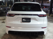 ポルシェ&nbsp;カイエン&nbsp;正規ディーラー車　右ハンドル　EUR-GTエアロ&nbsp;中古車