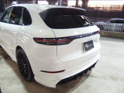 ポルシェ&nbsp;カイエン&nbsp;正規ディーラー車　右ハンドル　EUR-GTエアロ&nbsp;中古車