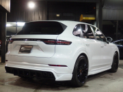 ポルシェ&nbsp;カイエン&nbsp;正規ディーラー車　右ハンドル　EUR-GTエアロ&nbsp;中古車