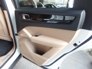 ポルシェ&nbsp;カイエン&nbsp;2019yモデル　正規ディーラー車　右ハンドル&nbsp;中古車