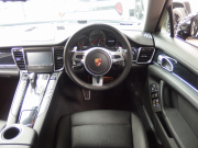 ポルシェ&nbsp;パナメーラ&nbsp;PDK　正規ディーラー車　右ハンドル&nbsp;中古車