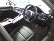 ポルシェ&nbsp;パナメーラ&nbsp;PDK　正規ディーラー車　右ハンドル&nbsp;中古車