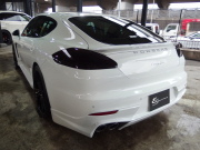 ポルシェ&nbsp;パナメーラ&nbsp;正規ディーラー車　2015yモデル　右ハンドル　EUR-GTエアロ　ES22インチアルミ　ESローダウンサス&nbsp;中古車