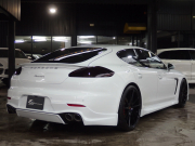 ポルシェ&nbsp;パナメーラ&nbsp;正規ディーラー車　2015yモデル　右ハンドル　EUR-GTエアロ　ES22インチアルミ　ESローダウンサス&nbsp;中古車