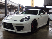 ポルシェ&nbsp;パナメーラ&nbsp;正規ディーラー車　2015yモデル　右ハンドル　EUR-GTエアロ　ES22インチアルミ　ESローダウンサス&nbsp;中古車