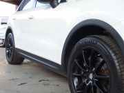 ポルシェ&nbsp;カイエン&nbsp;2019yモデル　正規ディーラー車　右ハンドル&nbsp;中古車