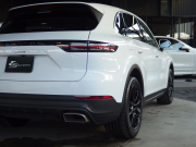 ポルシェ&nbsp;カイエン&nbsp;2019yモデル　正規ディーラー車　右ハンドル&nbsp;中古車