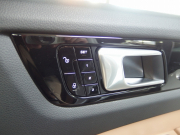 ポルシェ&nbsp;カイエン&nbsp;2019yモデル　正規ディーラー車　右ハンドル&nbsp;中古車