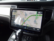 ポルシェ&nbsp;マカン&nbsp;ターボ　2016yモデル　正規ディーラー車　右ハンドル　EUR-GTエアロ　ES22インチアルミホイール　ESローダウンサス&nbsp;中古車