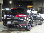 ポルシェ&nbsp;マカン&nbsp;ターボ　2016yモデル　正規ディーラー車　右ハンドル　EUR-GTエアロ　ES22インチアルミホイール　ESローダウンサス&nbsp;中古車
