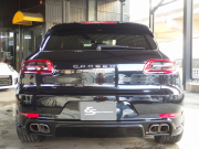 ポルシェ&nbsp;マカン&nbsp;ターボ　2016yモデル　正規ディーラー車　右ハンドル　EUR-GTエアロ　ES22インチアルミホイール　ESローダウンサス&nbsp;中古車