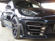 ポルシェ&nbsp;マカン&nbsp;ターボ　2016yモデル　正規ディーラー車　右ハンドル　EUR-GTエアロ　ES22インチアルミホイール　ESローダウンサス&nbsp;中古車