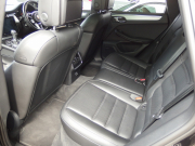 ポルシェ&nbsp;マカン&nbsp;ターボ　2016yモデル　正規ディーラー車　右ハンドル　EUR-GTエアロ　ES22インチアルミホイール　ESローダウンサス&nbsp;中古車