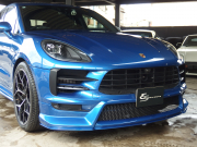 ポルシェ&nbsp;マカン&nbsp;S　PDK 　正規ディーラー車　右ハンドル　EUR-GTエアロキット　ES22インチアルミホイール　ESダウンサス&nbsp;中古車