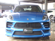 ポルシェ&nbsp;マカン&nbsp;S　PDK 　正規ディーラー車　右ハンドル　EUR-GTエアロキット　ES22インチアルミホイール　ESダウンサス&nbsp;中古車