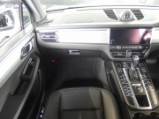 ポルシェ&nbsp;マカン&nbsp;S　正規ディーラー車　右ハンドル&nbsp;中古車