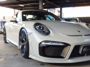 ポルシェ&nbsp;911(Type911)&nbsp;PDK　右ハンドル　EUR-GTフルエアロ　ES可変マフラー　BCフォージドアルミホイール　KW車高調&nbsp;中古車