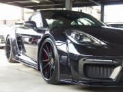 ポルシェ&nbsp;718 ケイマン&nbsp;6MT　正規ディーラー車　右ハンドル　EUR-GTRワイドボディ&nbsp;中古車