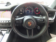 ポルシェ&nbsp;911(Type992)&nbsp;カレラ4　PDK　スポーツクロノ　レザーインテリア　シートヒーター&nbsp;中古車